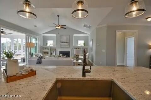 1405 Bluffton Ct - Photo 7 of 11