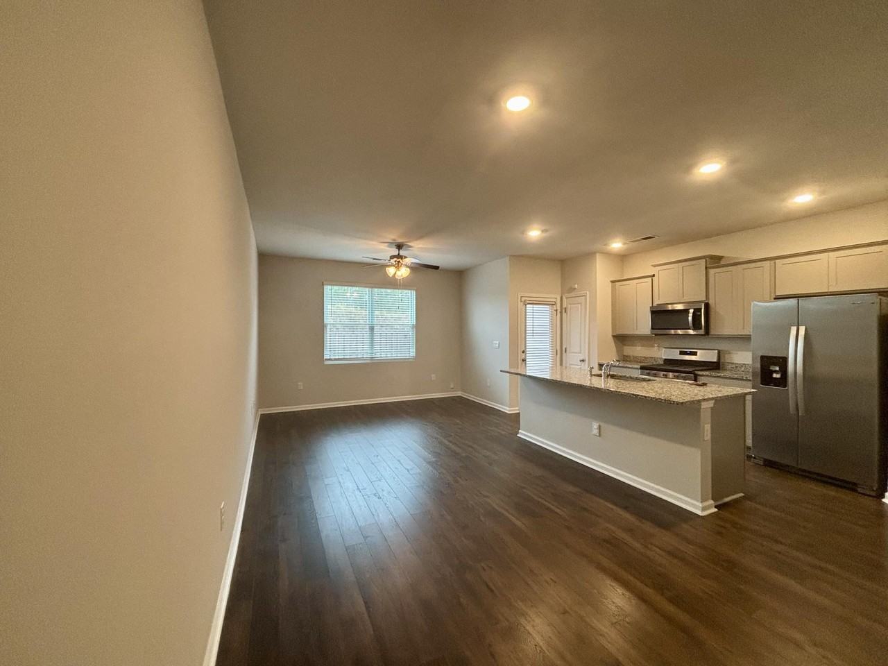 934 Quaint Parish Cir - Photo 5 of 17