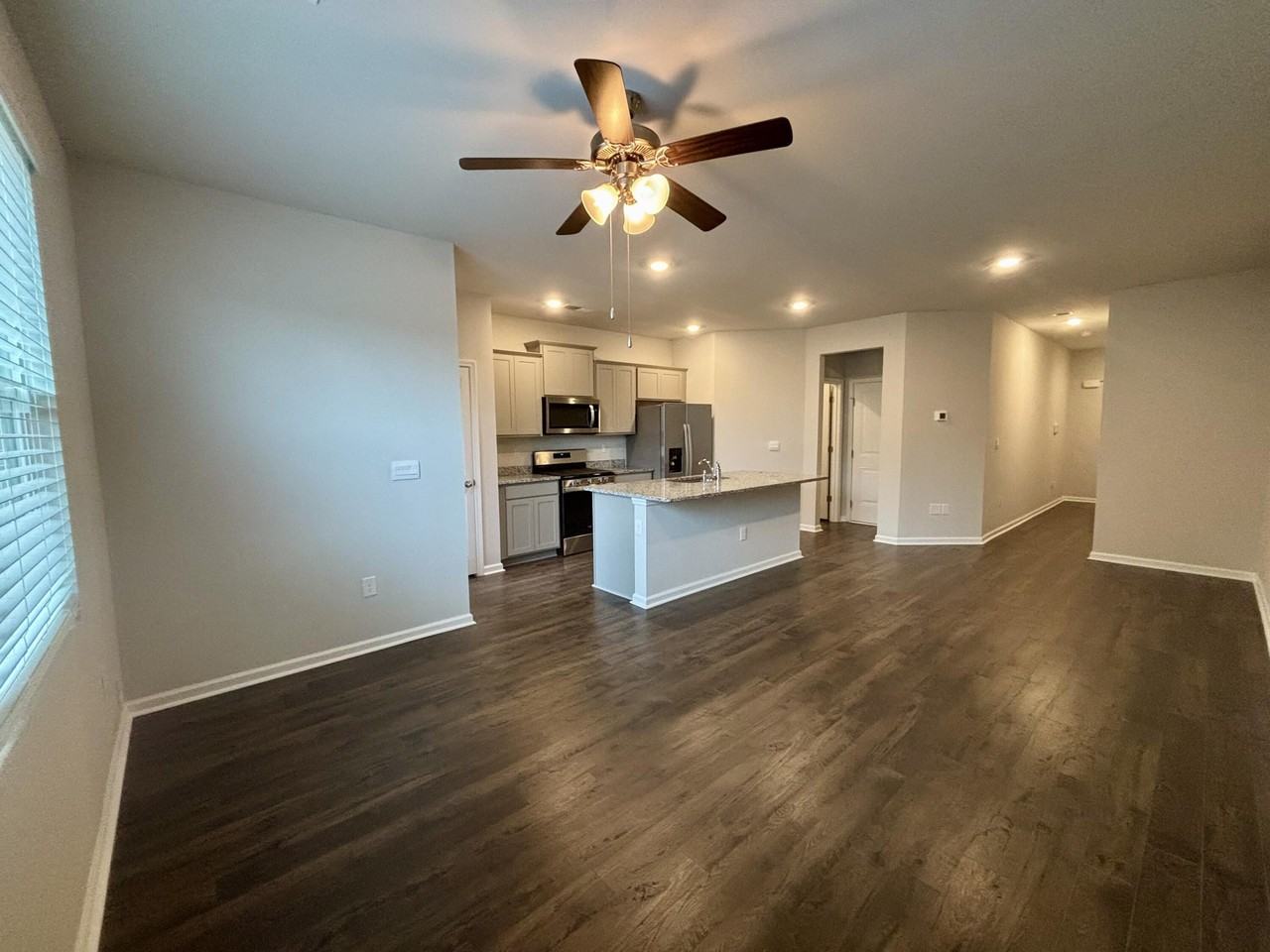 934 Quaint Parish Cir - Photo 7 of 17