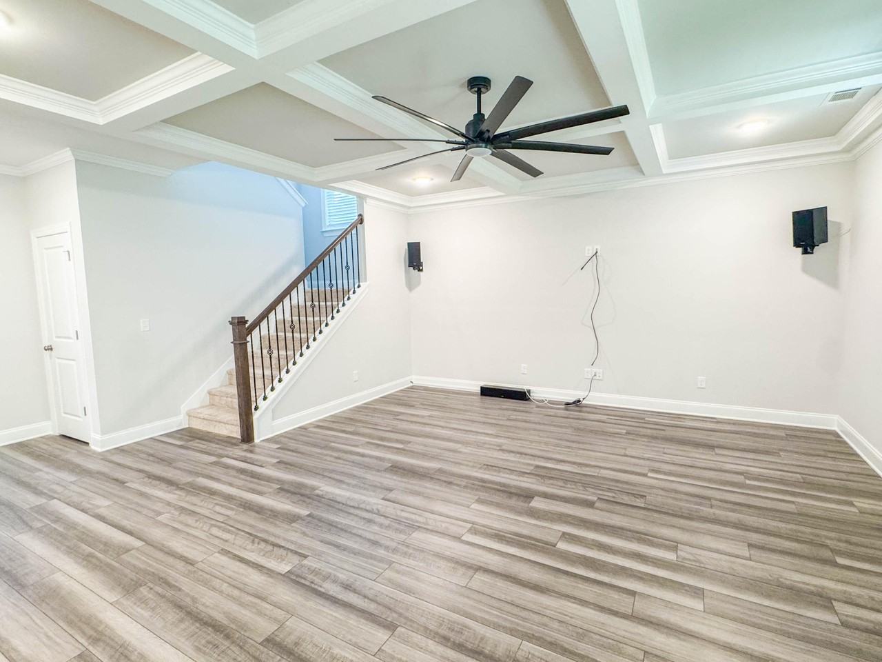 239 Prominence Dr - Photo 4 of 26