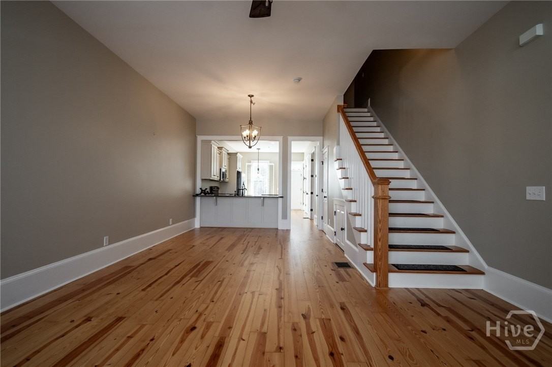 83 Charter Oak Dr - Photo 3 of 46