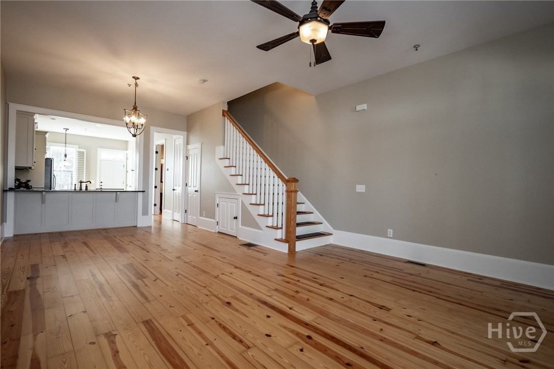 83 Charter Oak Dr - Photo 4 of 46