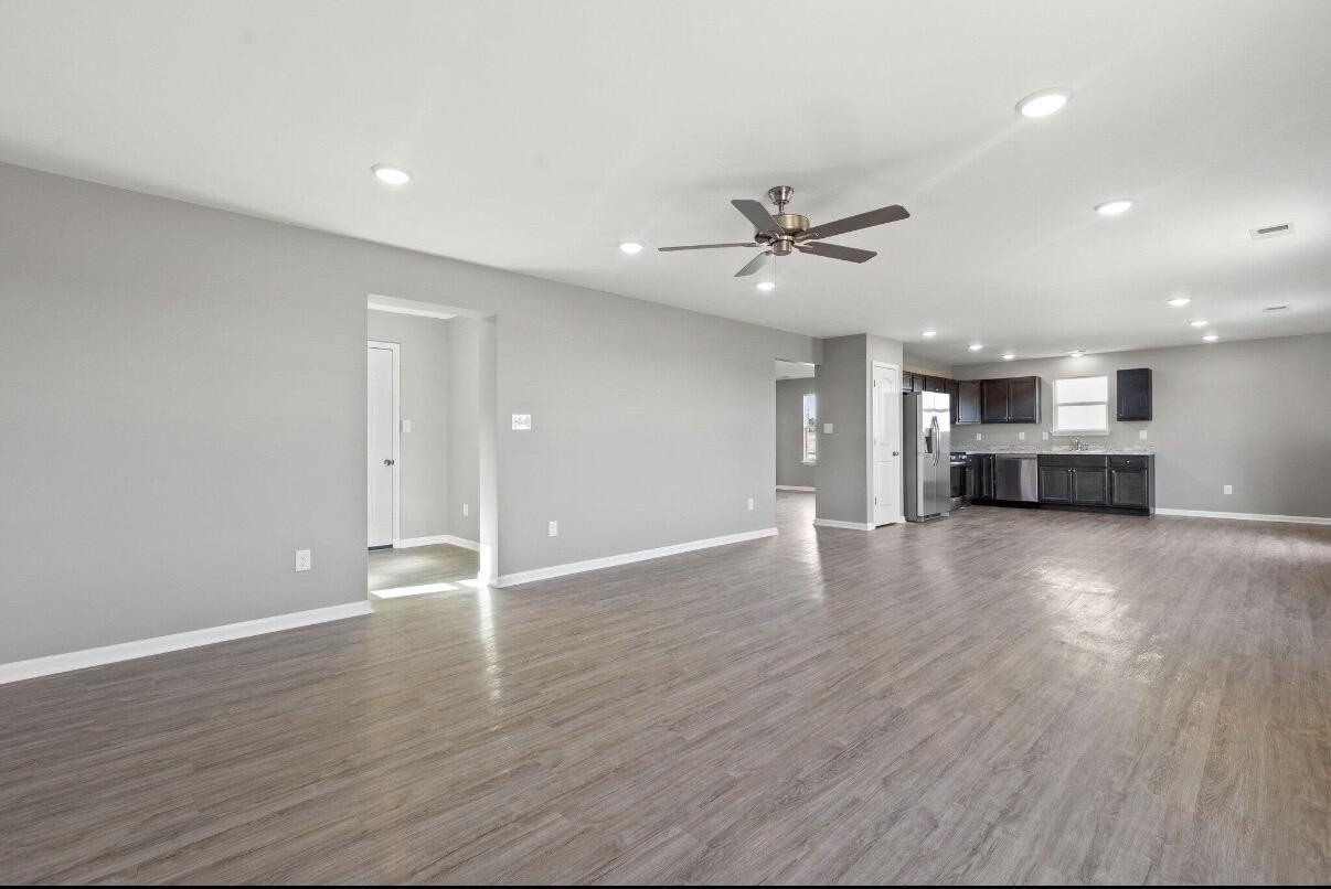 224 Candy Apple Ln - Photo 5 of 8