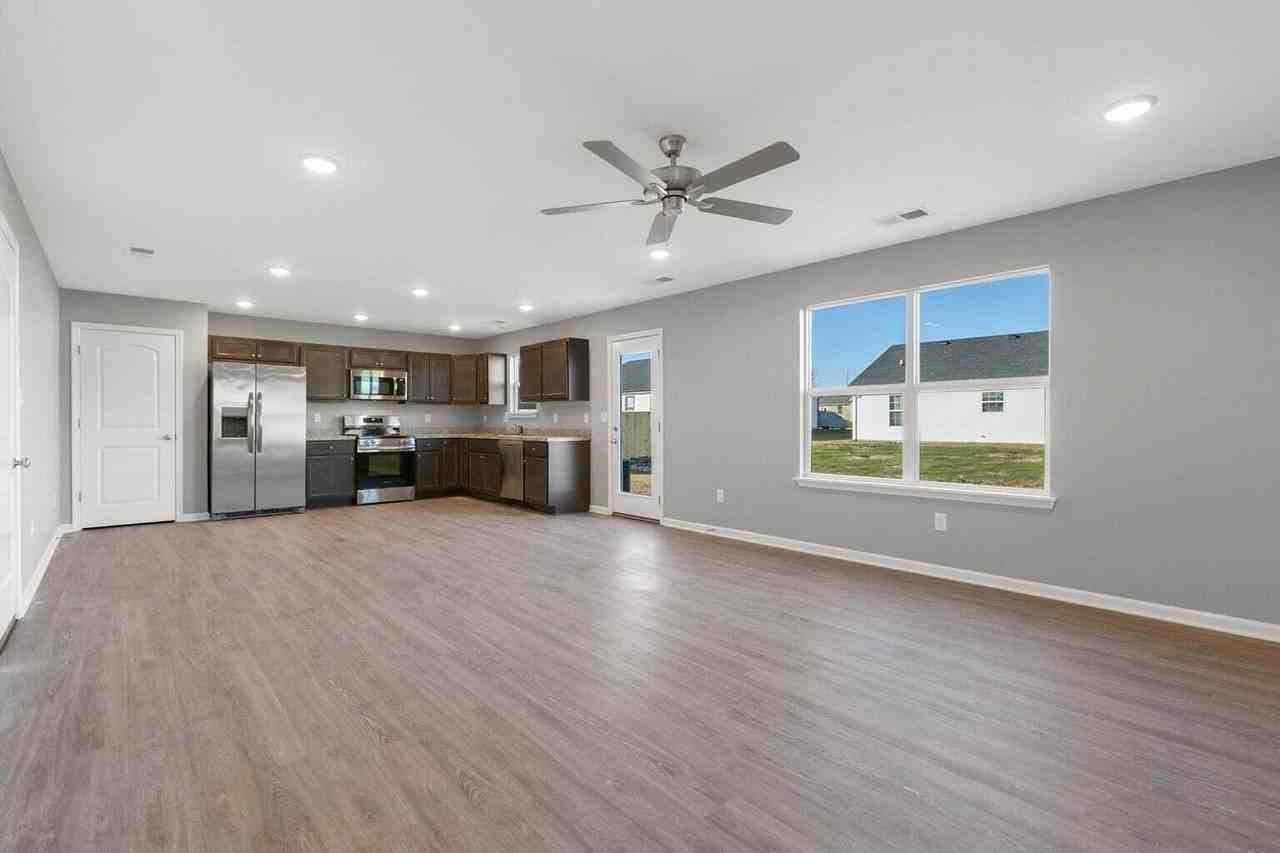 2404 Feathersound Way - Photo 3 of 24
