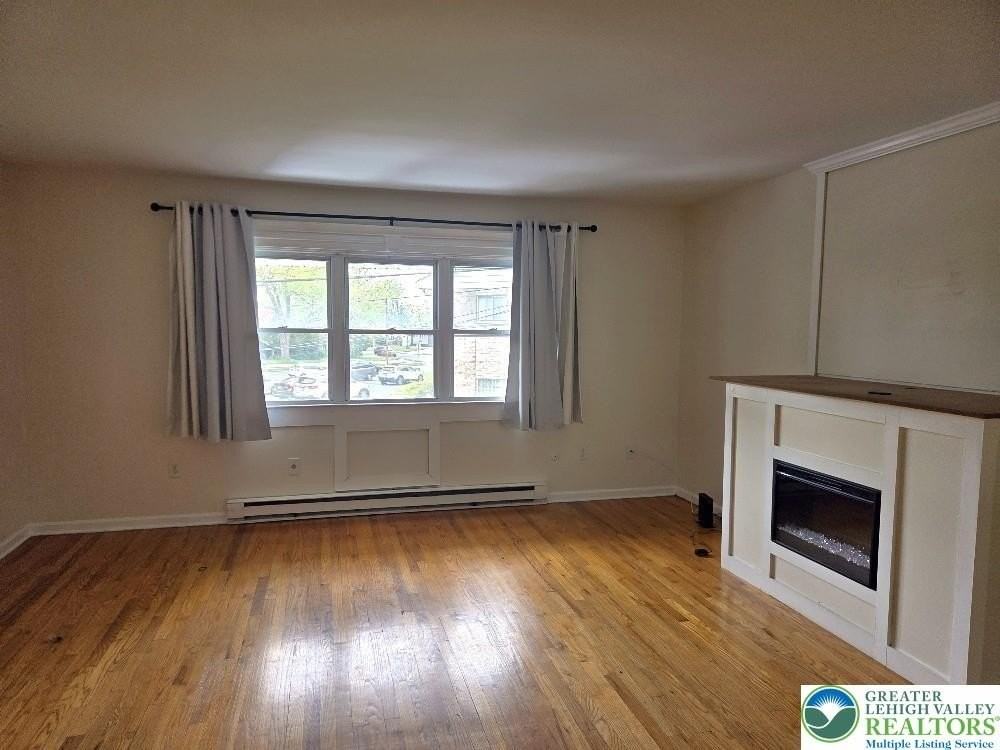 1749 Schoenersville Rd - Photo 2 of 19