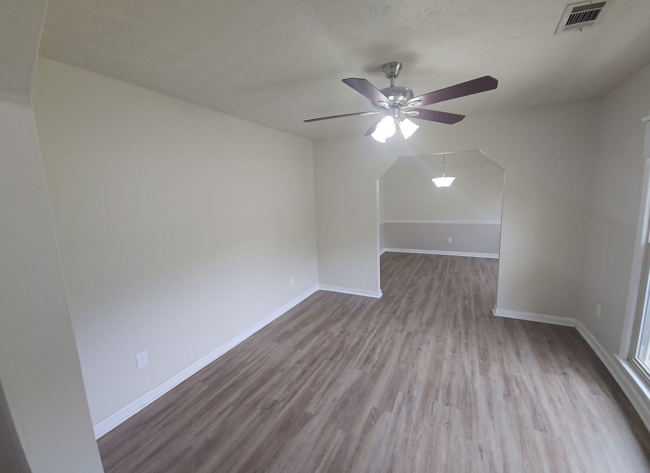 5727 Lexington Dr #1 - Photo 7 of 47