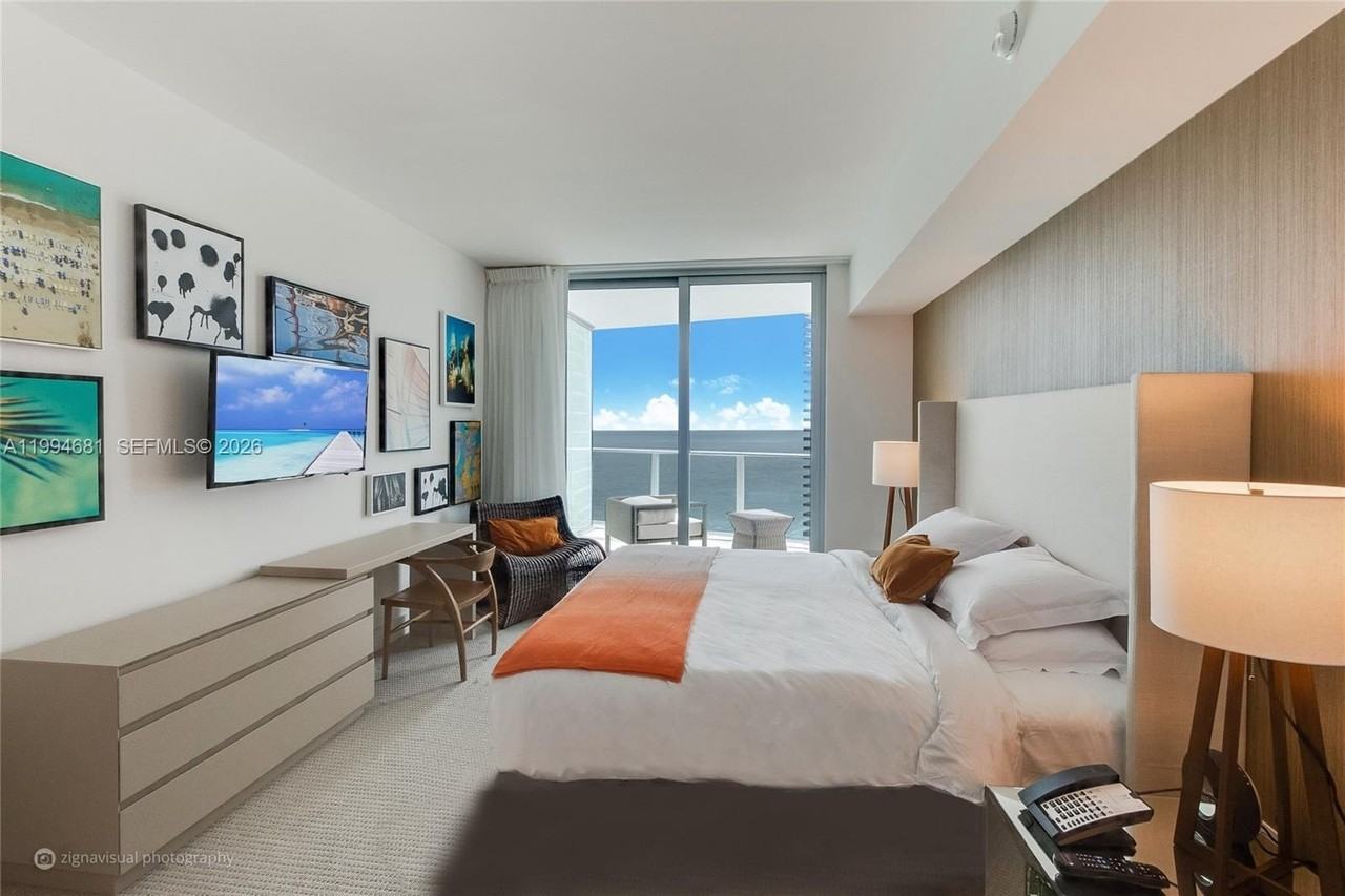 4111 S Ocean Dr #2707 - Photo 6 of 19