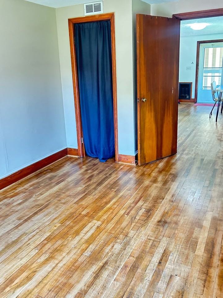154 Mulberry St - Photo 3 of 14