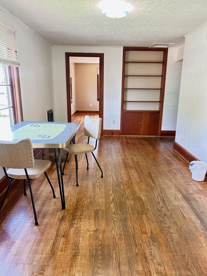 154 Mulberry St - Photo 4 of 14