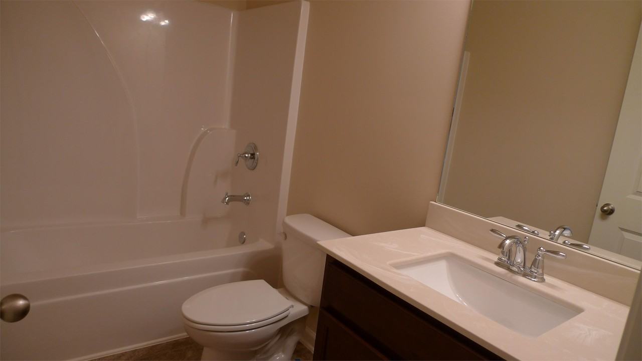 38 Greenfield Dr #1 - Photo 5 of 10