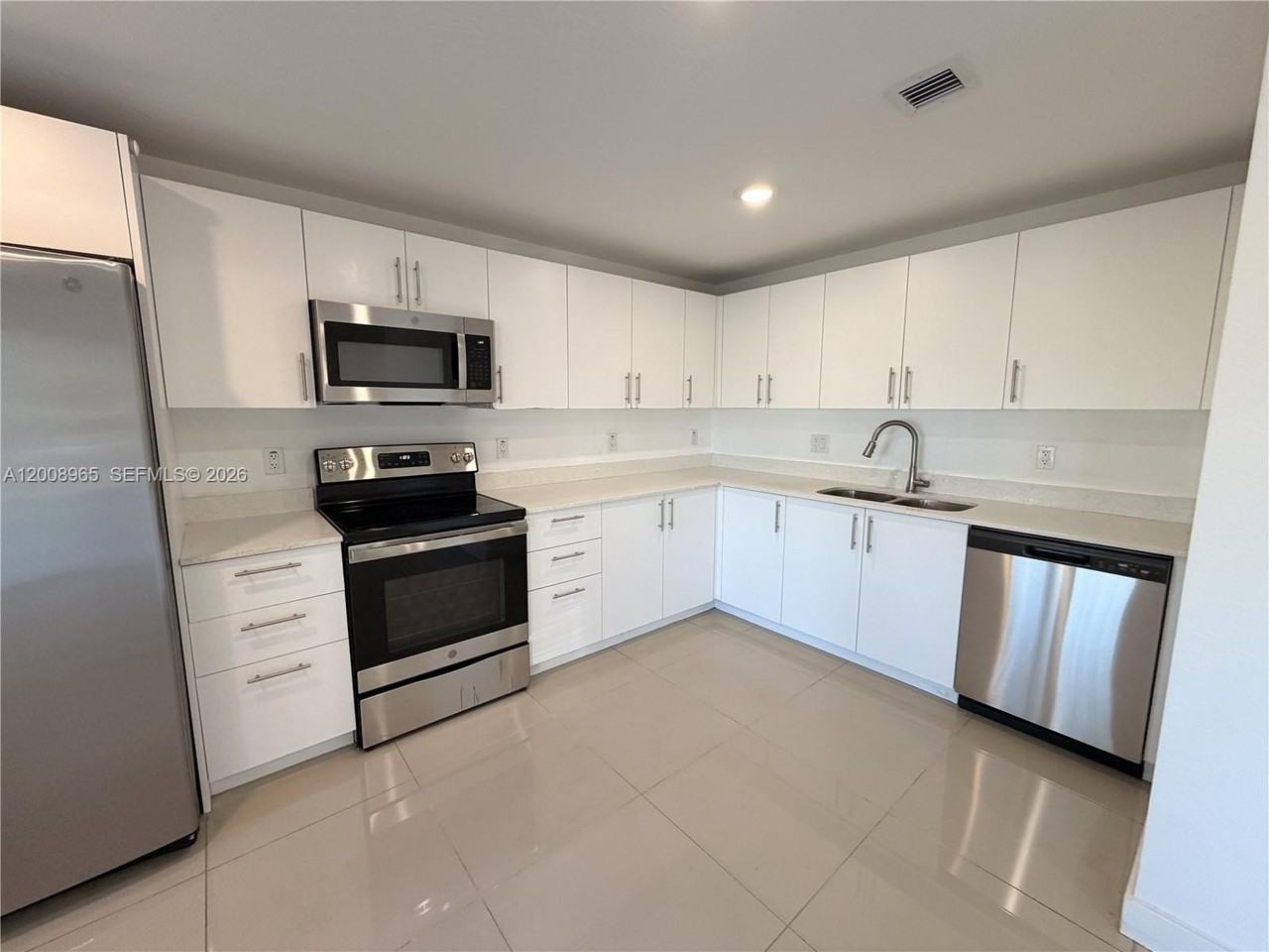 25823 Sw 145th Ave - Photo 5 of 18