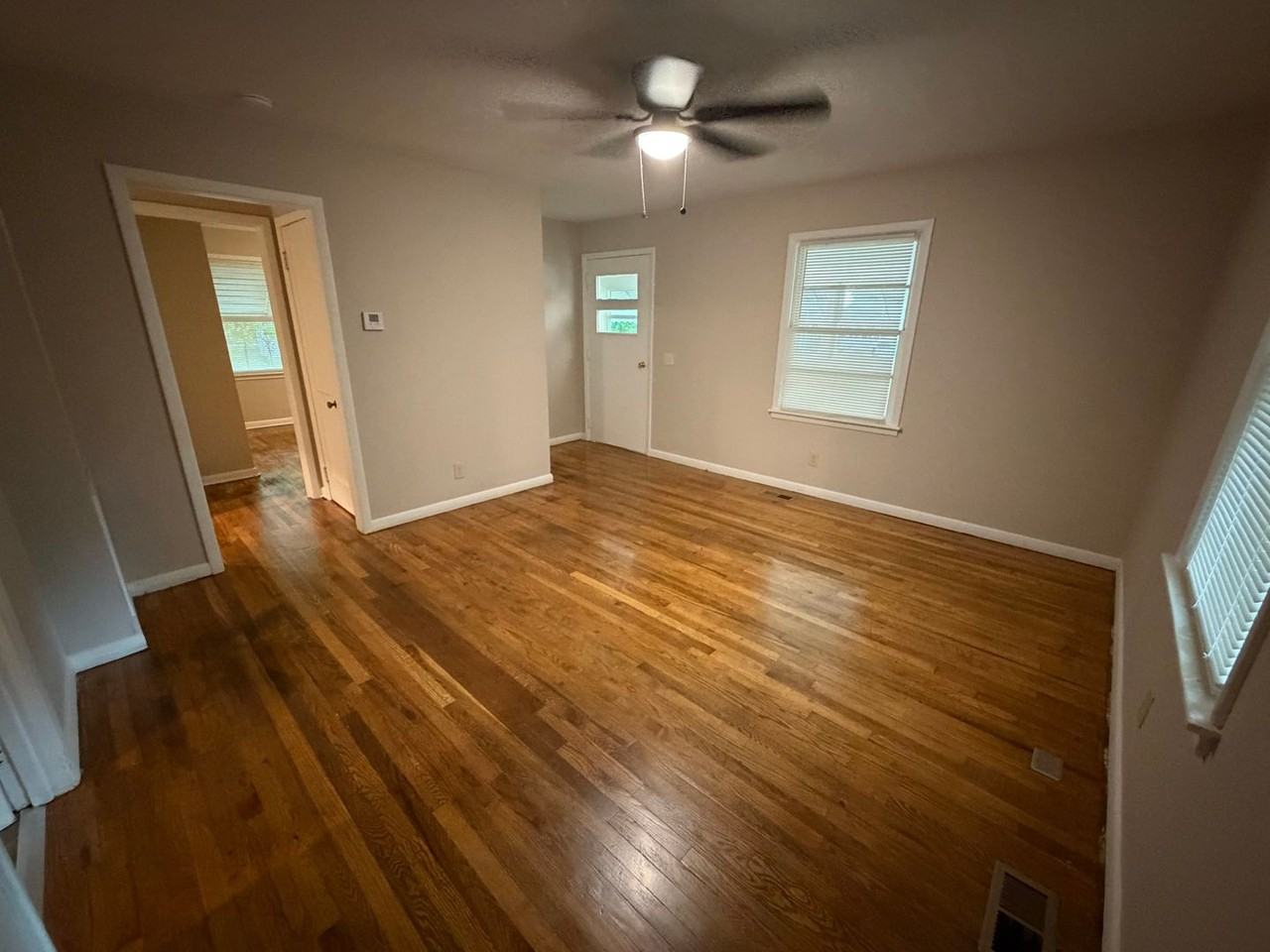 124 Holly St Se - Photo 7 of 14