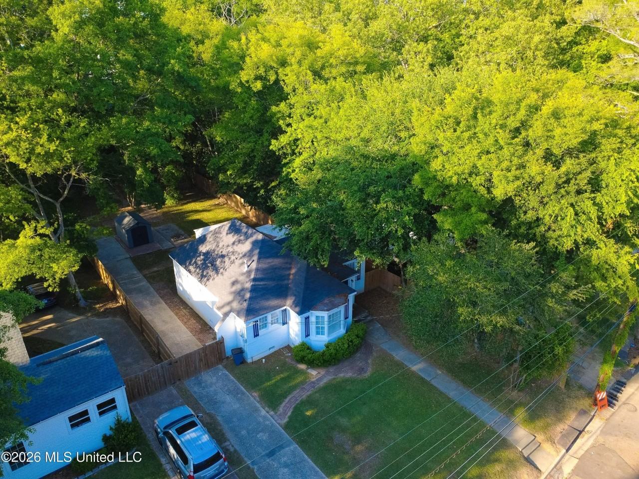 4091 Pine Hill Dr - Photo 3 of 20
