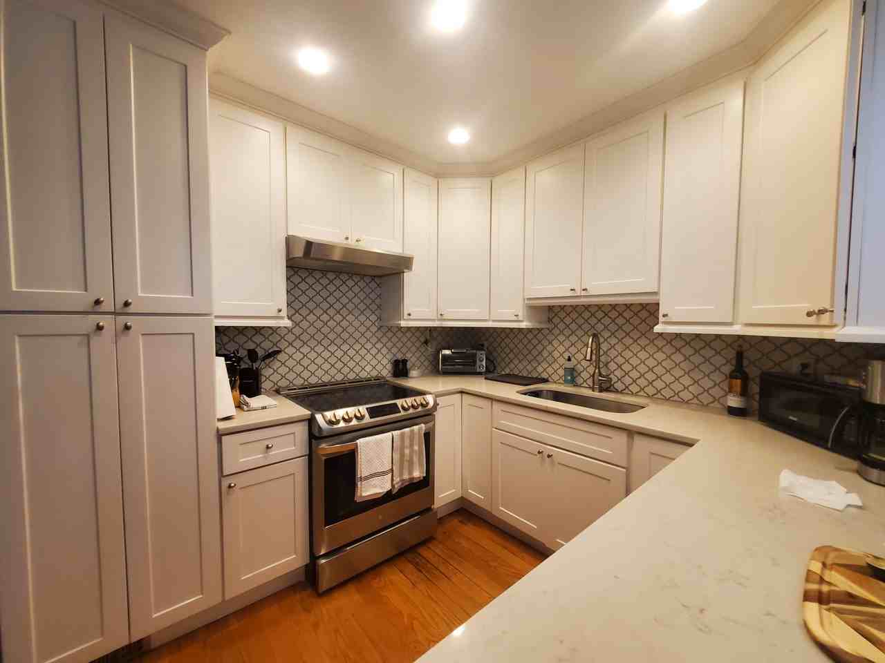 1156 Hope St #1 - Photo 2 of 8