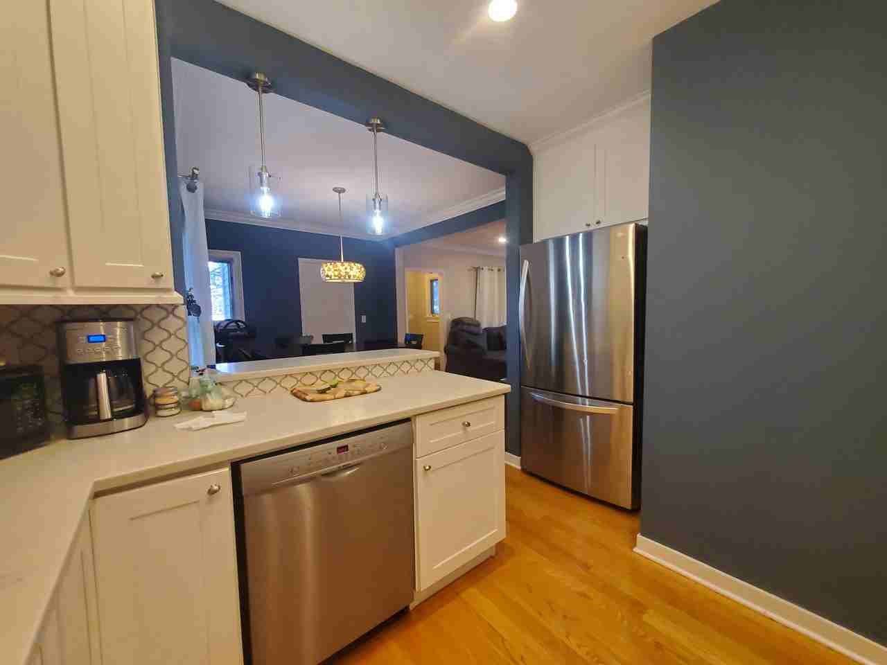 1156 Hope St #1 - Photo 3 of 8