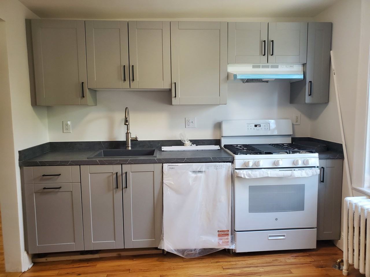 33 Holcomb Ave #2
