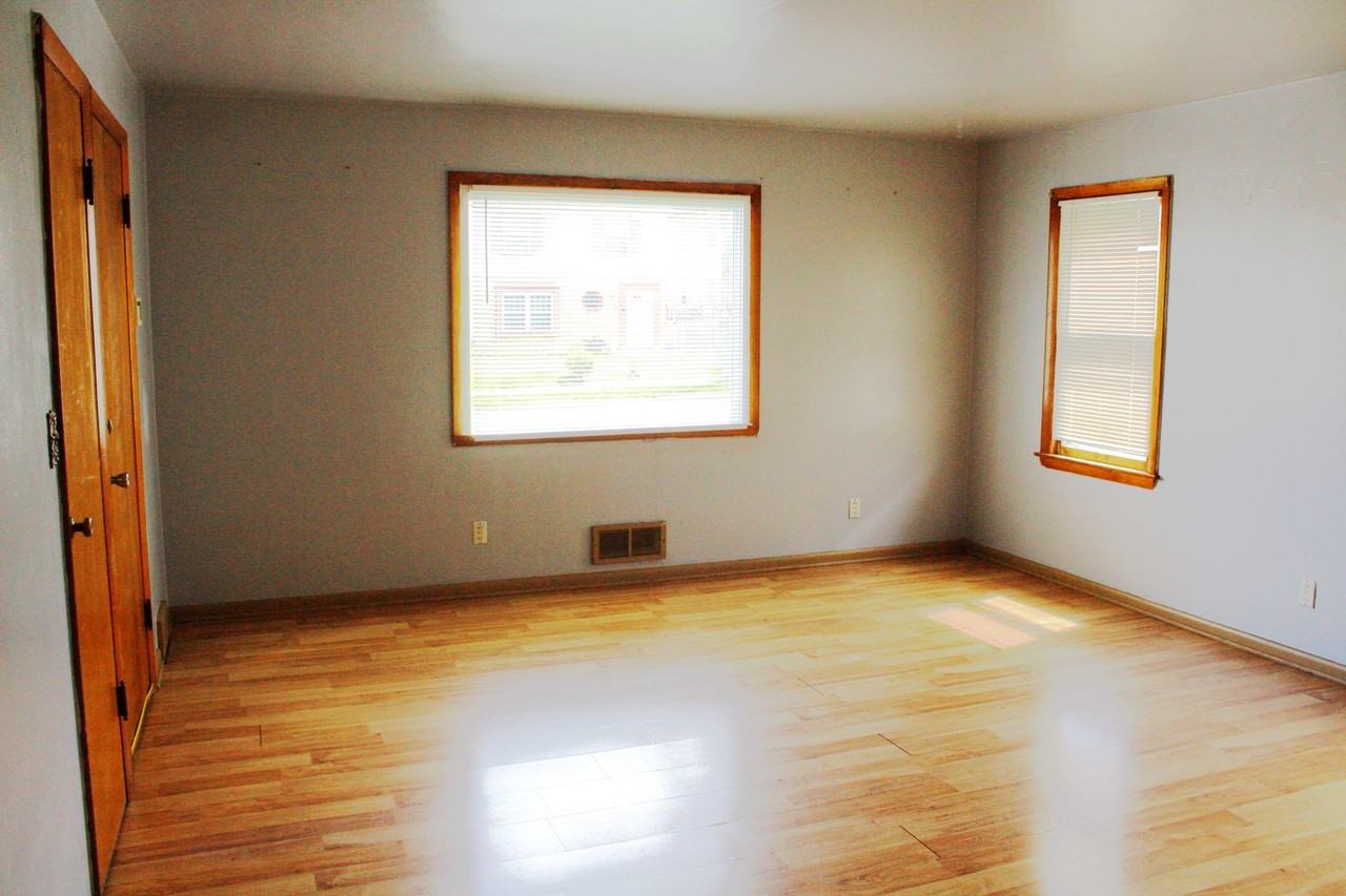 3957 N 53rd St - Photo 2 of 15