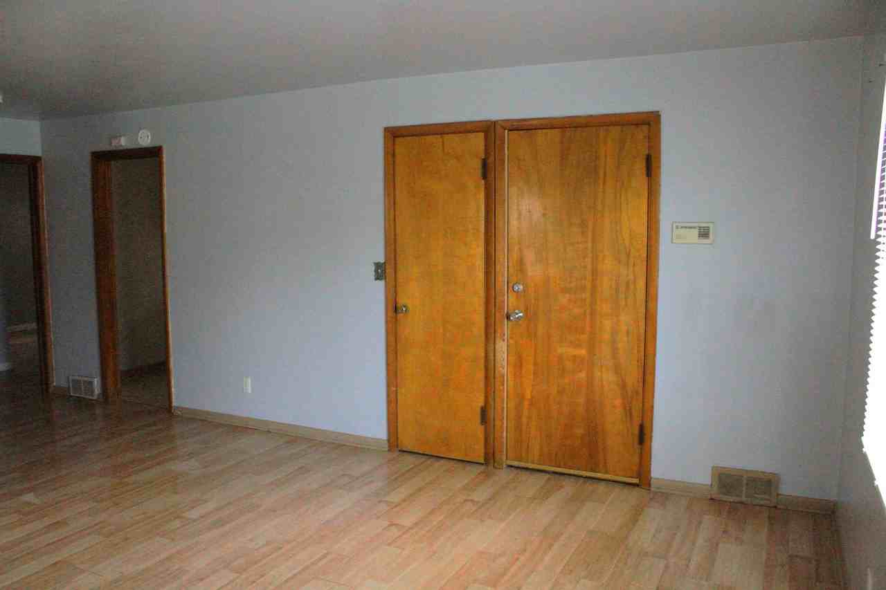 3957 N 53rd St - Photo 3 of 15