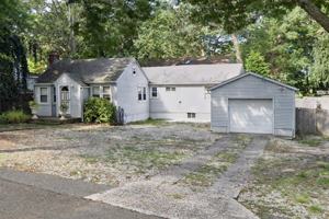 featured image of 178 Adirondack Dr