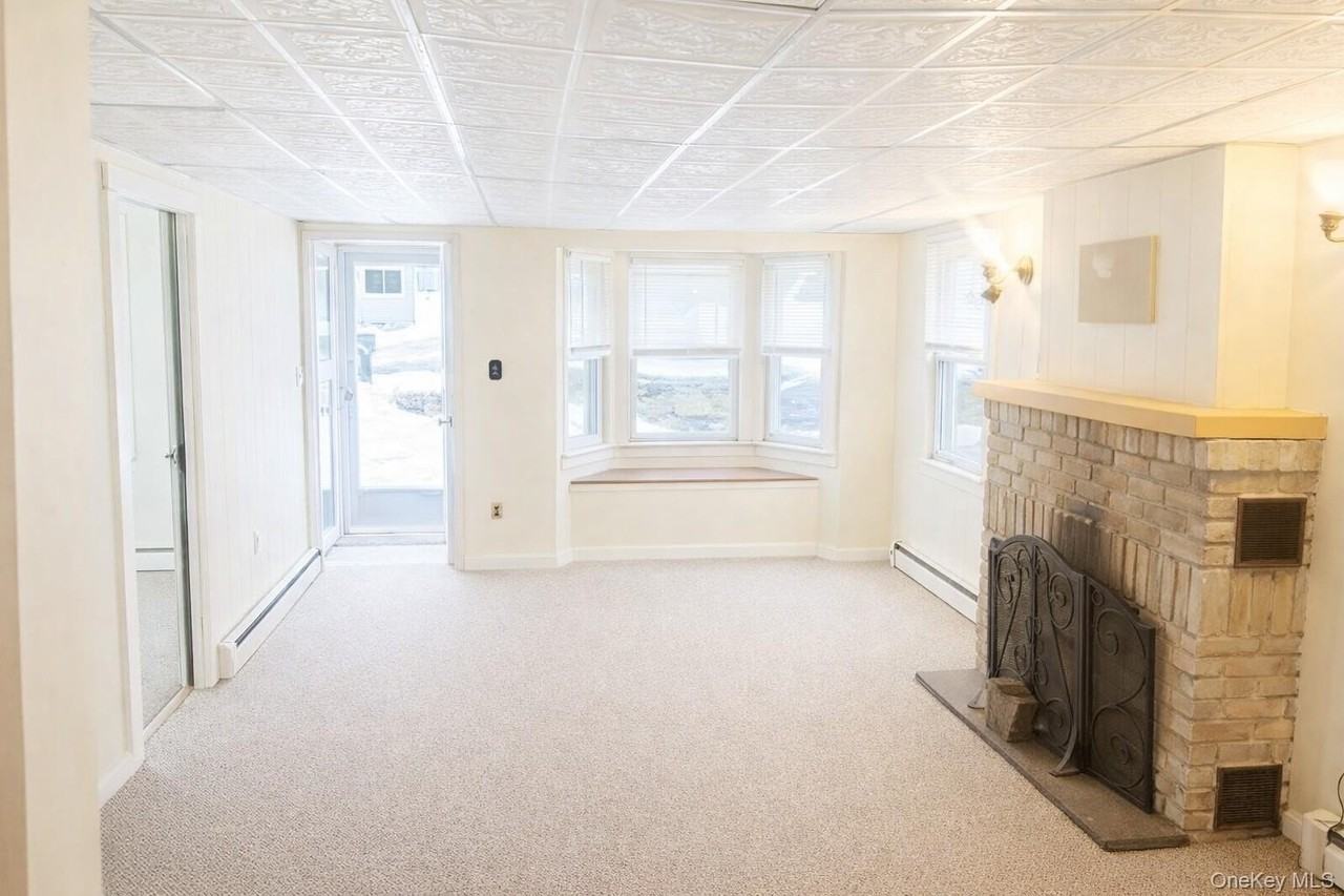 178 Adirondack Dr - Photo 7 of 30