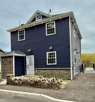 featured image of 52 Roe Ave