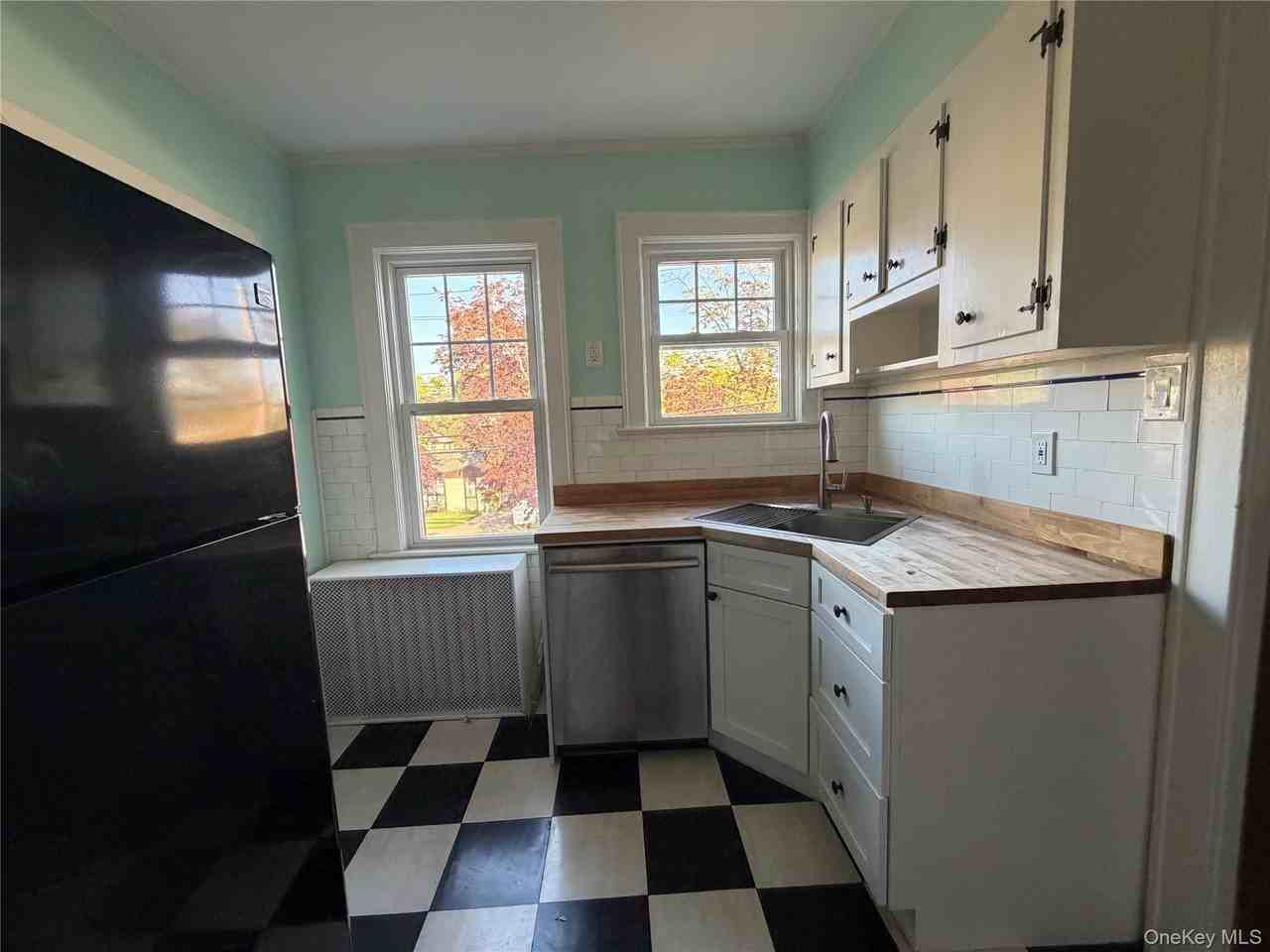 87 Colgate Ave - Photo 7 of 14