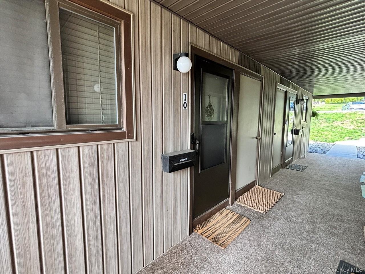 10 Sycamore Dr - Photo 6 of 28
