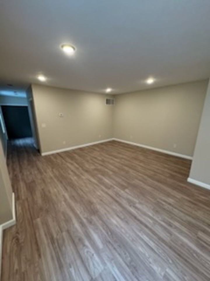 801 W Market St #C - Photo 3 of 16