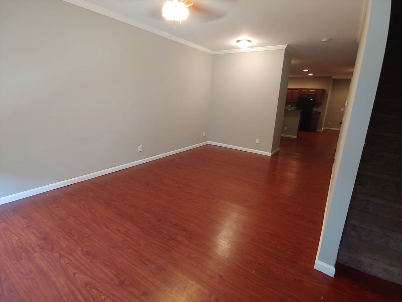 4970 West St - Photo 3 of 9