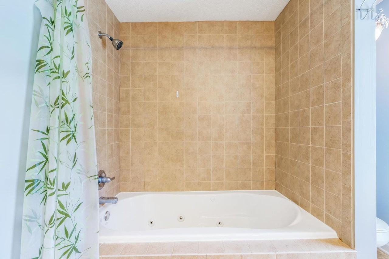 2267 Yeager Dr - Photo 6 of 18