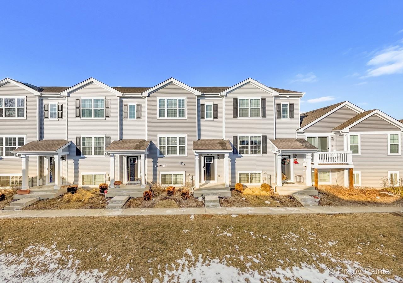 2544 Alison Ave - Photo 2 of 41