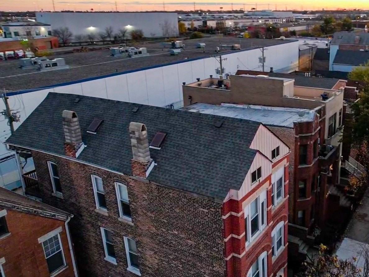 2025 W Coulter St #3 - Photo 2 of 27