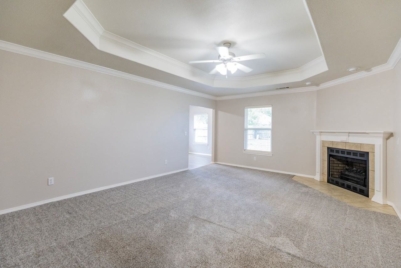 6206 Sw Meadow Well Ave - Photo 2 of 20