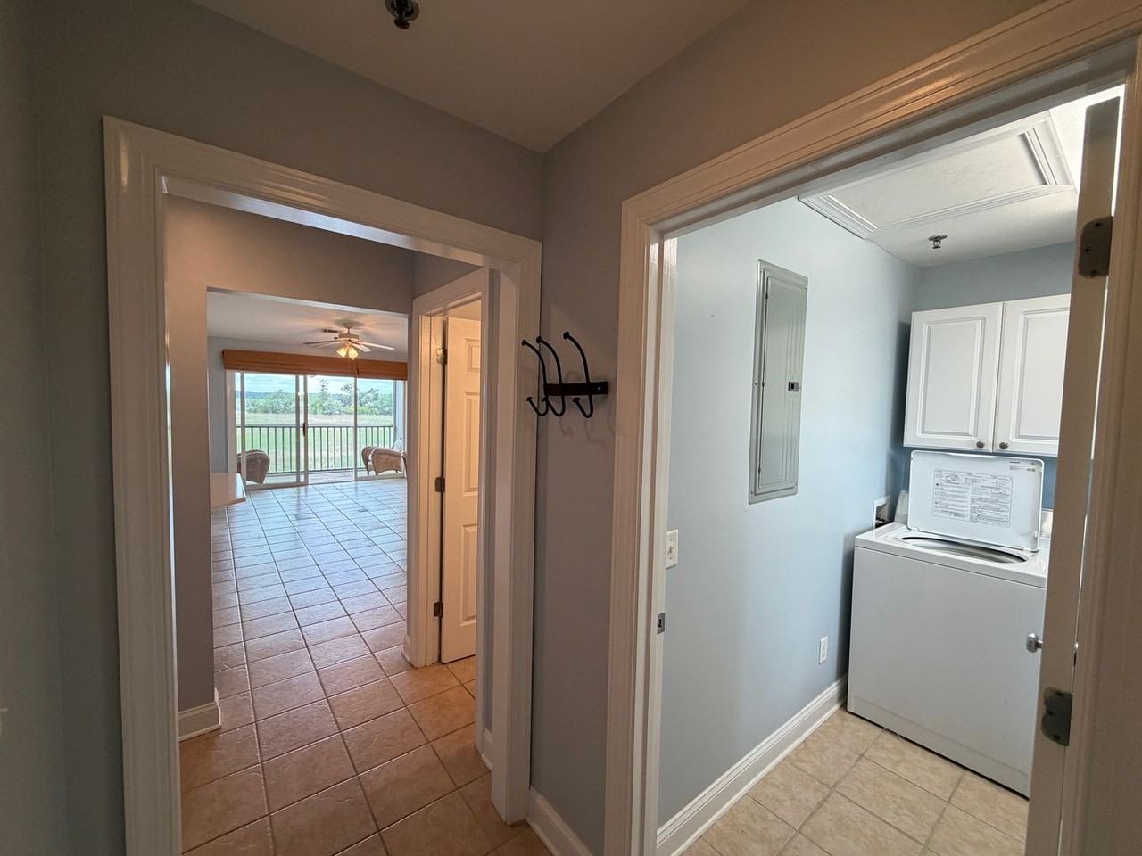 91 Screven St - Photo 2 of 19