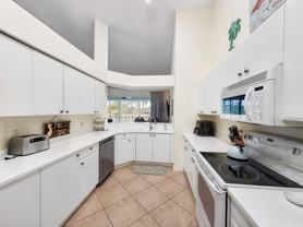 8175 Celeste Dr - Photo 1 of 1