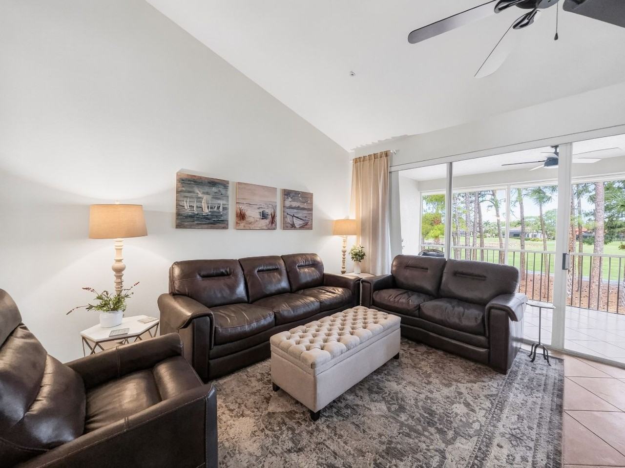 8175 Celeste Dr - Photo 7 of 44