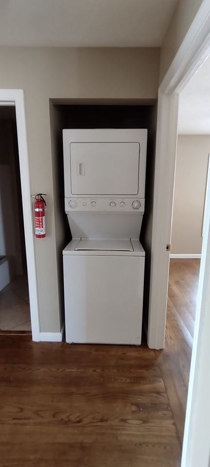 67 Bowery St - Photo 5 of 6