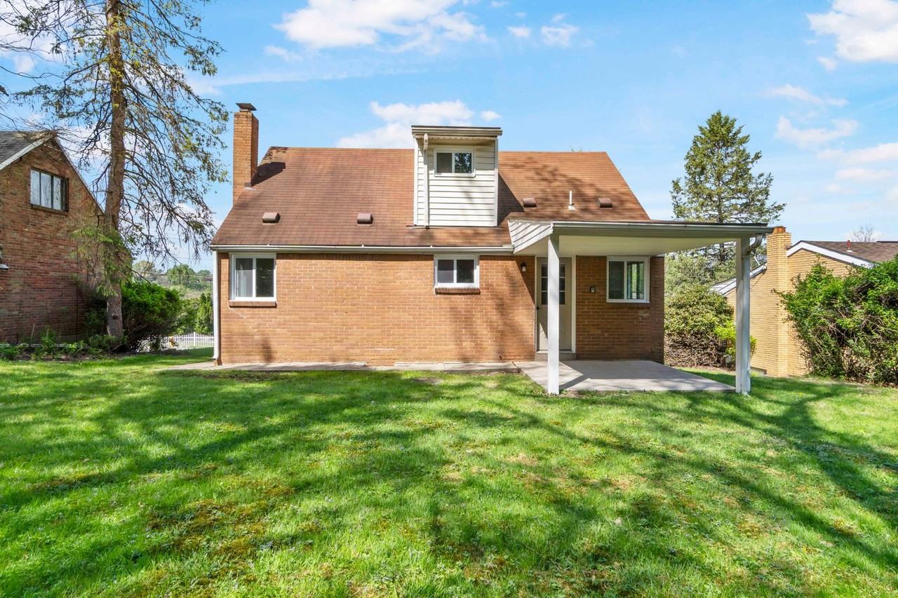 175 Charleston Dr - Photo 3 of 31