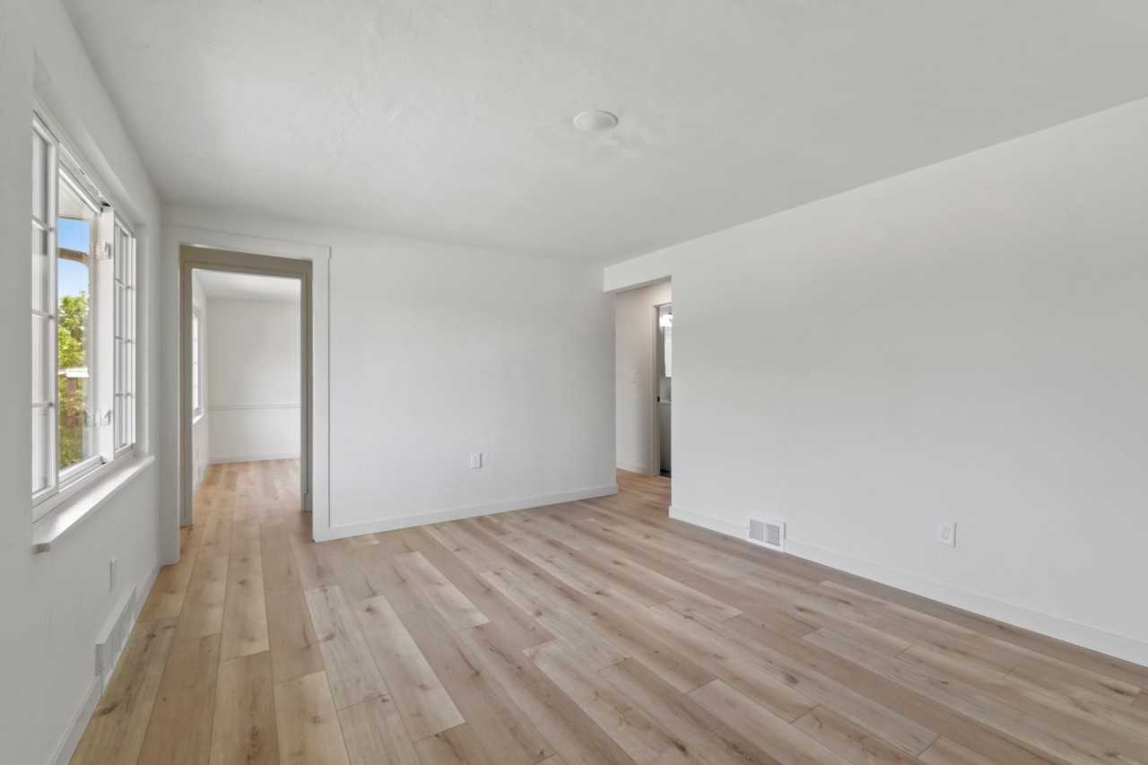 175 Charleston Dr - Photo 6 of 31