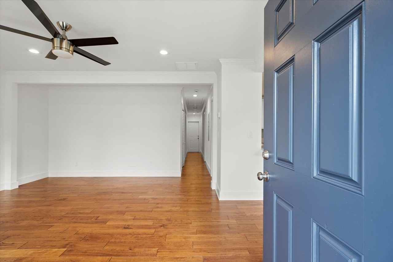481 Griffin St Nw - Photo 5 of 36