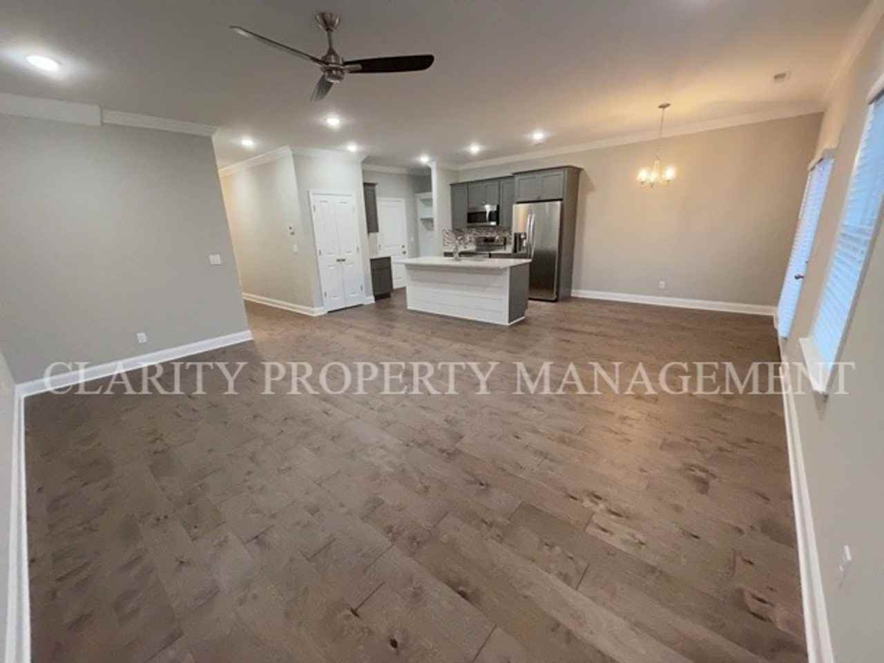 535 Bellingham Dr Ne - Photo 6 of 17