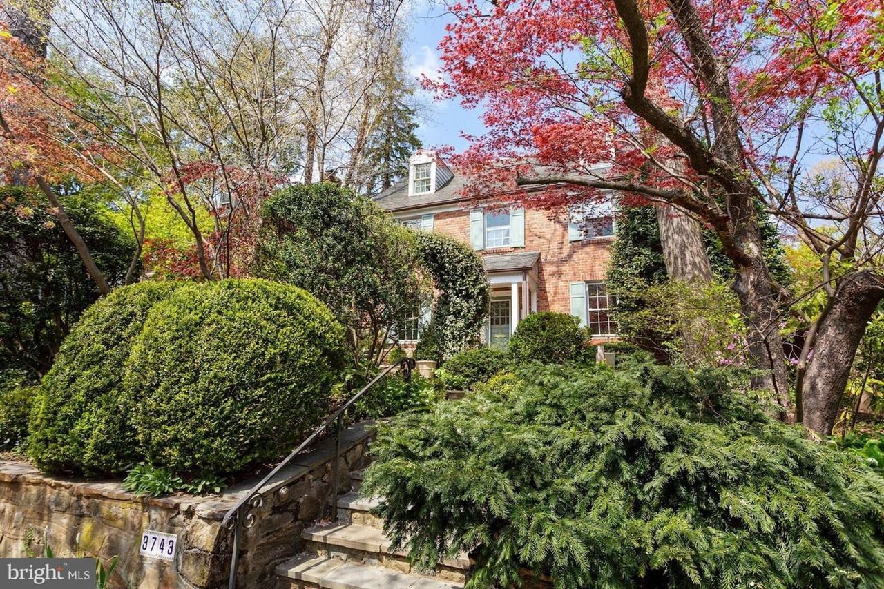 3743 Upton St Nw ##Nw - Photo 2 of 34