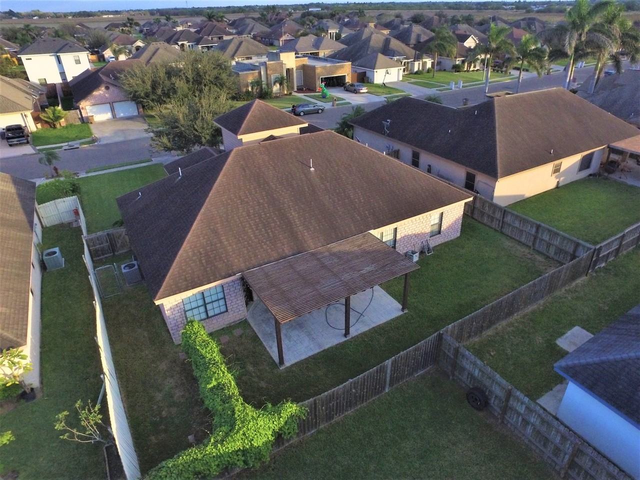 3627 Sycamore Dr - Photo 3 of 50