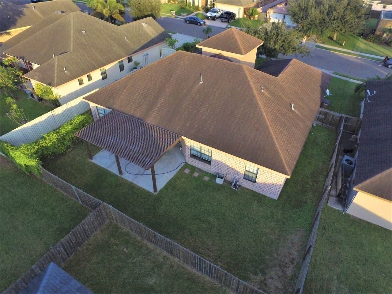 3627 Sycamore Dr - Photo 4 of 50