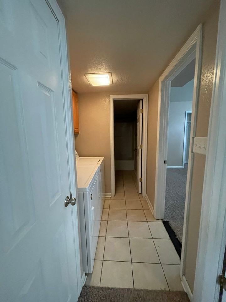 1518 1518 College Avenue  - 1518 College Ave #E2 - Photo 6 of 9