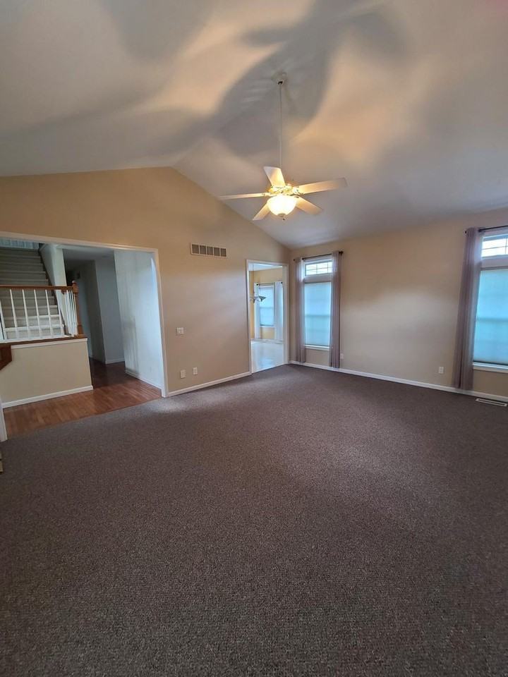 3507 Cypress Creek Rd - Photo 6 of 31