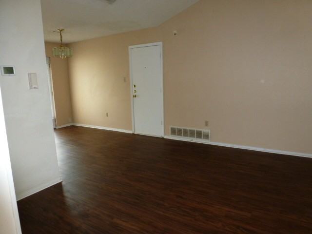 3941 Trinity Ln - Photo 2 of 12