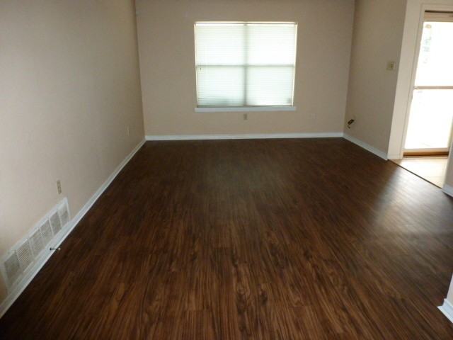 3941 Trinity Ln - Photo 3 of 12