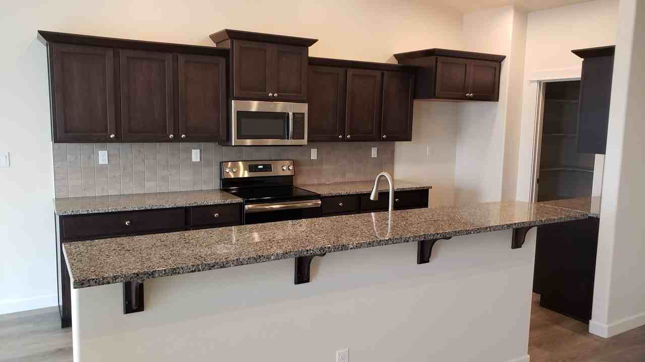 6088 W Mattawa Dr - Photo 4 of 15