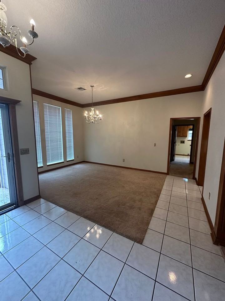 5524 Woodmont Dr - Photo 5 of 50